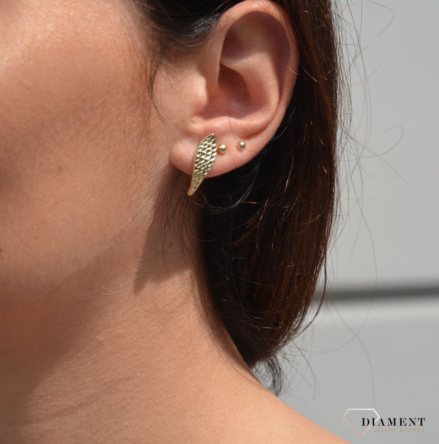 Złote kolczyki na angielskie zapięcie 333 ' Ponadczasowy blask ' KL 9360.jpg